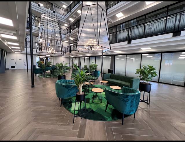 270M² OFFICE TO LET IN CENTURY CITY